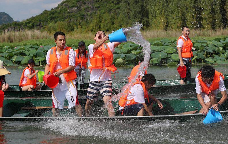 潑水之旅進(jìn)行時(shí)！